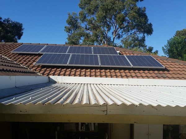 Quelle est la meilleure inclinaison pour les panneaux solaires ?